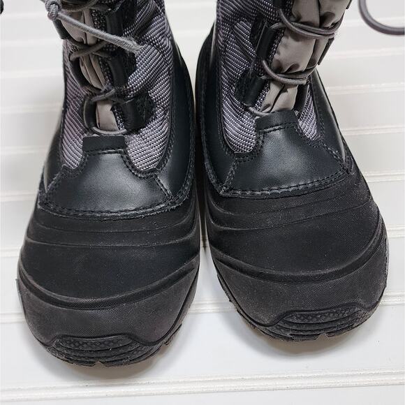 The North Face Alpenglow IV Winter Boots - Picture 9 of 13